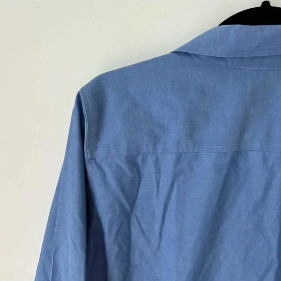 Eddie Bauer wrinkle resistant  blue top - Picture 12 of 14